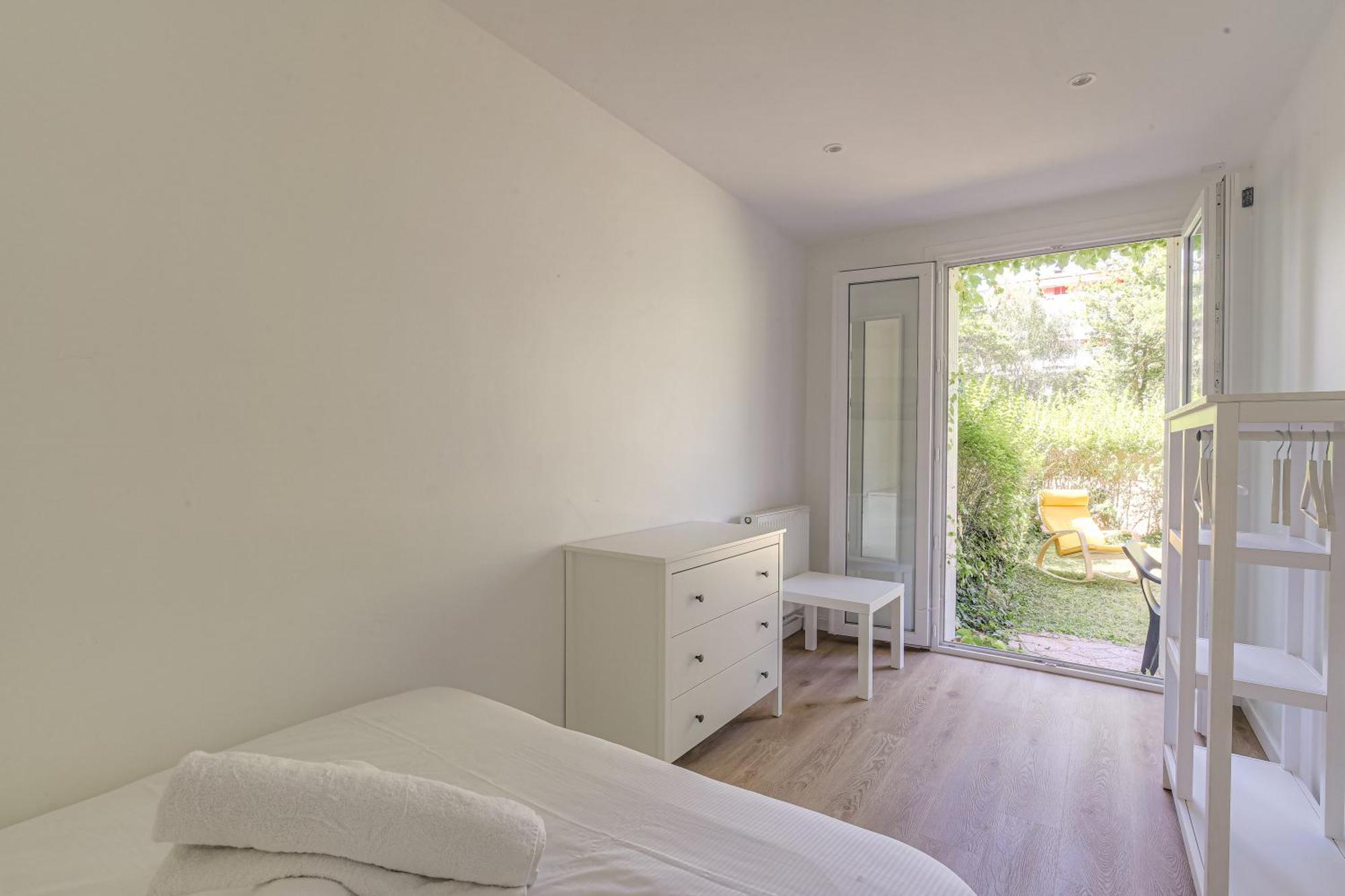 Apartment Joli A Avec Parking Et Jardin *