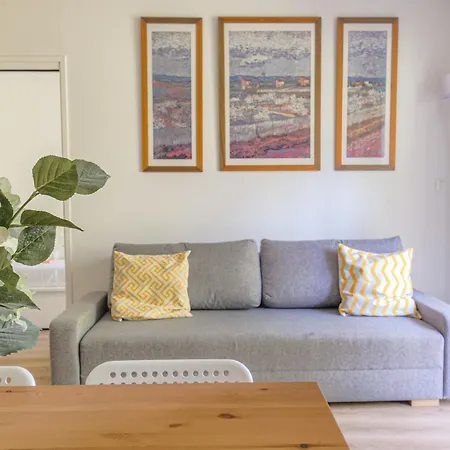 Joli Appartement A Caluire Avec Parking Et Jardin Extérieur photo