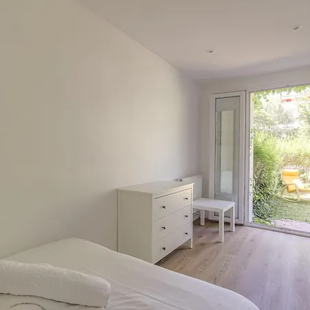 Joli Appartement A Caluire Avec Parking Et Jardin Extérieur photo